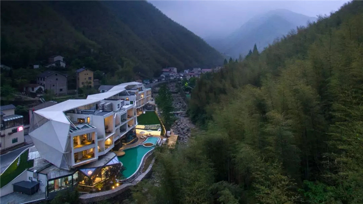 十大最美野奢酒店图片